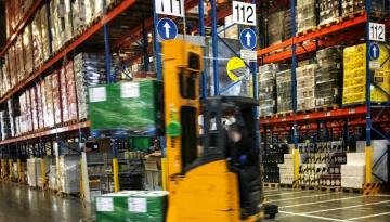 Renting de carretillas elevadoras para empresas: ventajas y funcionamiento